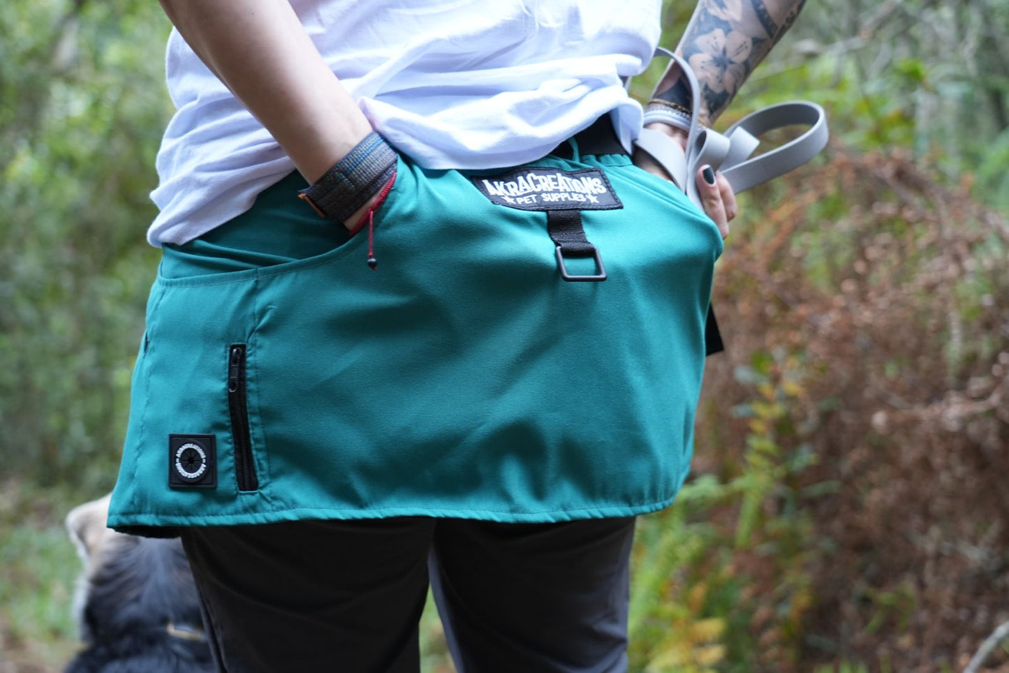 Delantal de Entrenamiento Akra – Funcionalidad en cada sesión