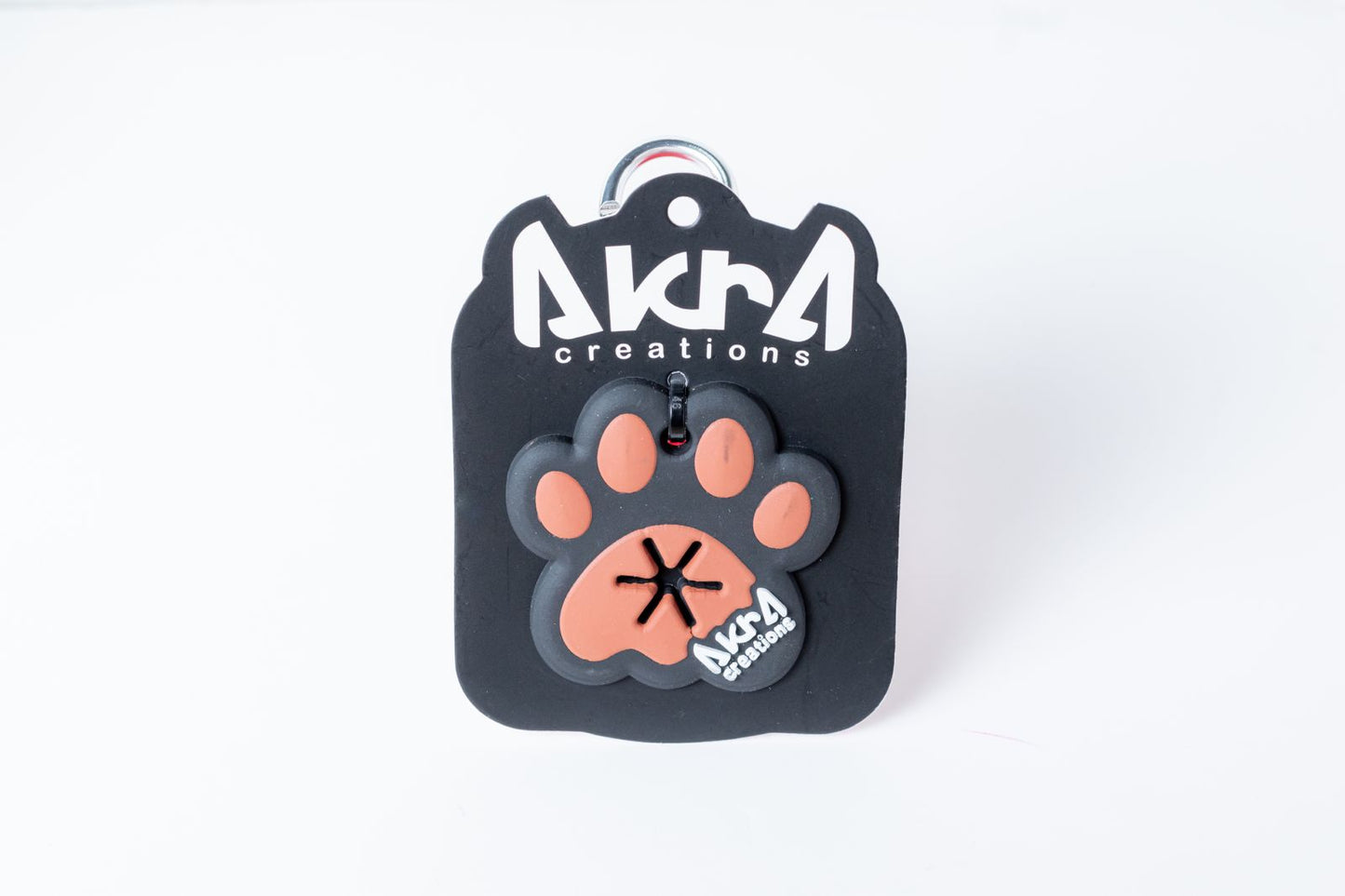 Pick Up & Go Akra – La forma limpia de llevar bolsas usadas